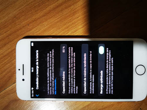 Se Venden 2 iPhone 8 64g Uno Negro Y Otro Blanco