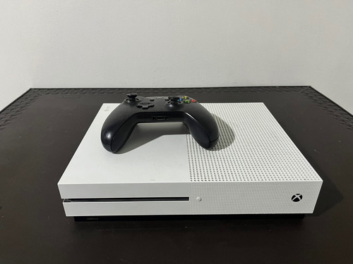 Xbox One S 500gb Control Incluye Hdd De 750gb Y Juegos