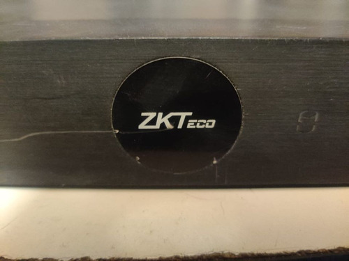 Dvr Zkteco / 8 Canales / Hd 4 Tb/ Hibrido