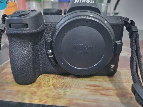 Cámara Mirrorless Nikon Z5 Body! 