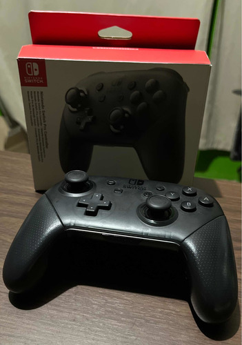Nintendo Switch Pro Controller - Controlador Edition