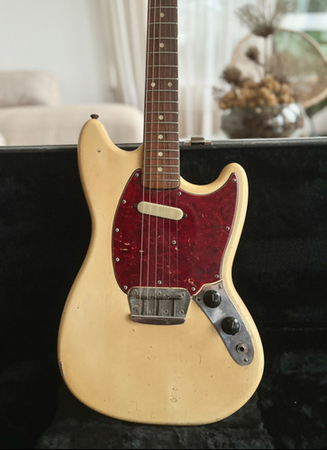 Fender Musicmaster 1965 - Toda Original (pré-cbs)