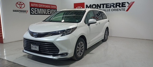 Toyota Sienna 2021