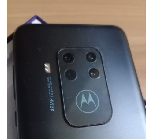 Motorola One Zoom 128gb  Gris 4gb -leer Bien Descripción-