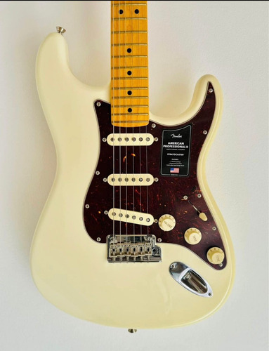Fender Stratocaster American Pro Ii *nova