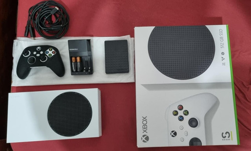 Microsoft Xbox Series S 512gb Standard Cor Branco + 4 Pilhas Recarregáveis Duracell Com Carregador + Hd Externo Seagate 2tb