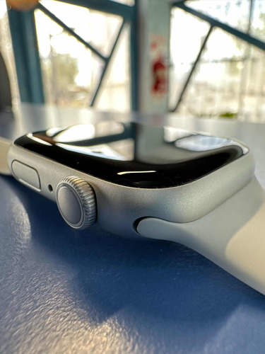 Apple Watch Series 8 45 Mm Más Muchos Accesorios