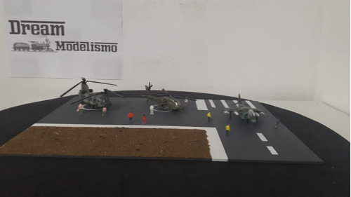 Diorama Militar  - Páteo De Manobras/ Pista Decolagem E 1/72