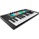 Novation Launchkey Mini Mk3 Controlador Midi Usb 25 Teclas