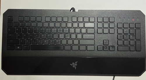 Teclado Gamer Razer Deathstalker Con Luces Led.