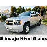 Chevrolet Suburban 2013 6.0lt Tres Cuartos 4x4 Mt