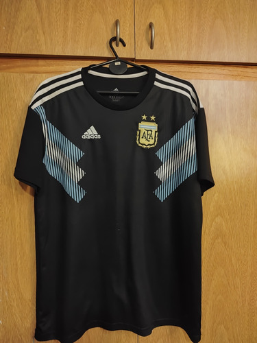 Camiseta De Argentina Modelo Suplente 2018 adidas Comercial