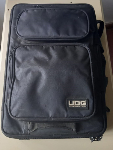 Bolso Udg U9103b Para Controlador + Notebook, Único!