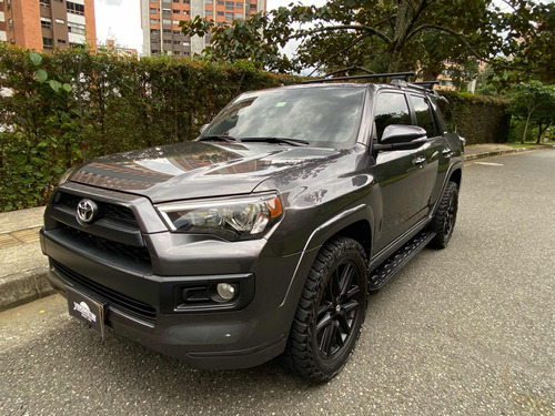 Toyota 4runner  4.0 Limited Fl 2017