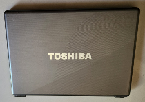 Laptop Toshiba Satélite E105-s1402 En Partes