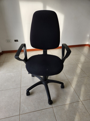 Silla De Oficina Portantino Negra