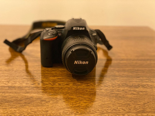 Nikon D5500 - Negro