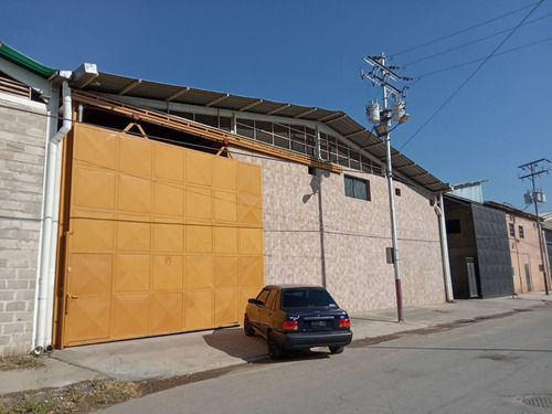 Josefina Toledo: Galpón Y Fondo De Comercio En Venta De Fábrica De Pintura De Alta Tecnología ( Industrial, Marino, Automotriz ), Zona Industrial De Guacara, Mobiliario Y Equipos, 1.200m², 264477 - Imagen 2