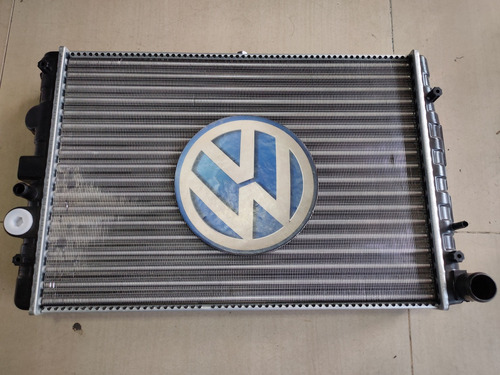 Radiador Gol/parati/saveiro Volkswagen Vw  Foto 3