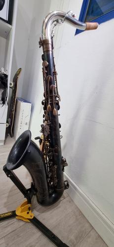 Saxofone Tenor Magenthus, 2 Tudeis