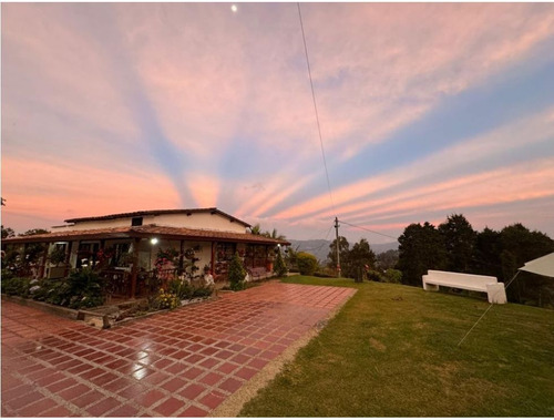 Encantadora Finca En Venta Guarne