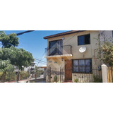 Casa En Venta De 4 Dorm. En Cerrillos