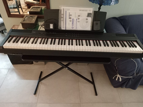 Piano Eléctrico Yamaha P105