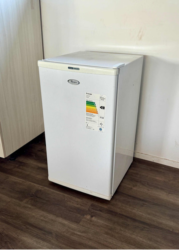 Freezer Vertical Whirlpool Bajo Mesada