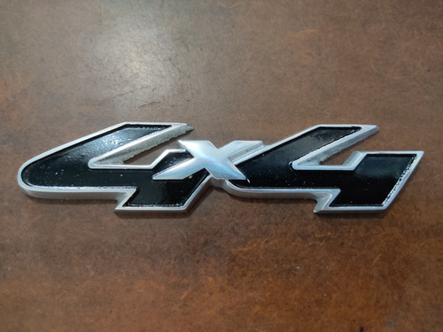 Emblema 4x4 Ford Sportrack Explorer Metal Foto 4