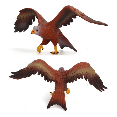 Un Modelo Realista De Águila Con Búho Calvo Simulado De Gift
