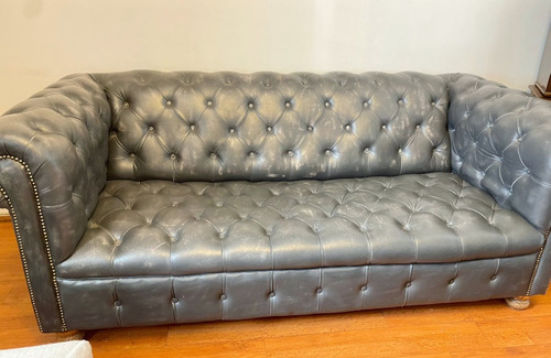 Sofa De Cuero Modelo  Chesterfield 