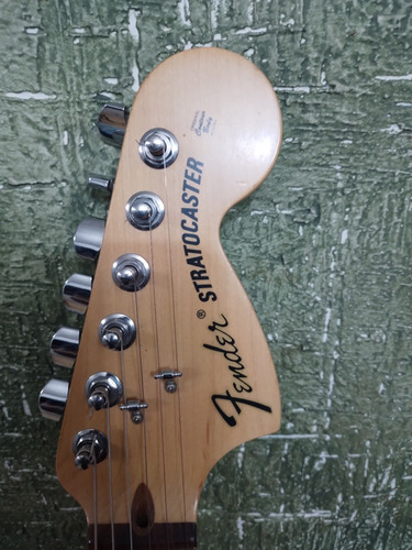 Guitarra Fender Stratocaster Americana 