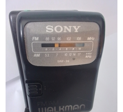 Radio Walkman Am Fm Sony Mrt 17 Desgaste Funcional Buen Soni