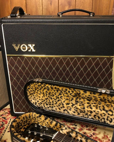 Amplificador Guitarra Vox Custom Series Ac15c2 Valvular