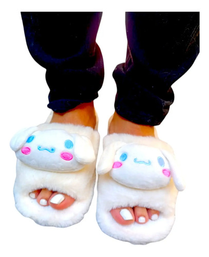 Pantuflas Hello Kitty Sanrio Dama Moda Invierno Peluche