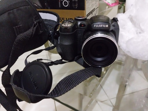 Câmera Digital Fujifilm Finepix S2800 Hd Preta