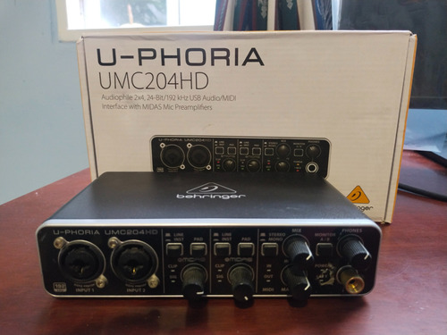 U-phoria Umc204hd Interfaz De Audio - Behringer Color Negro