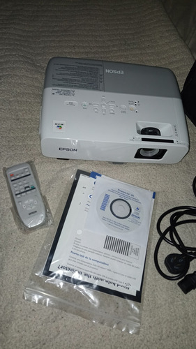 Proyector Epson Powerlite 84