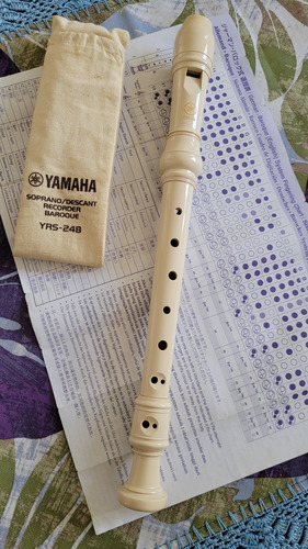 Flauta Doce Yamaha + Gaita C Suzuki