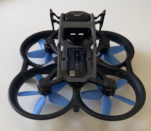 Drone Dji Avata Sem Controle 4k + 5 Baterias + 7 Kits Helice
