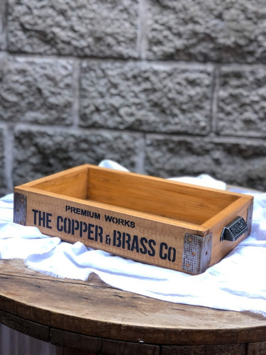 Bandeja De Madera The Copper & Brass Con Tiradores Hamilton
