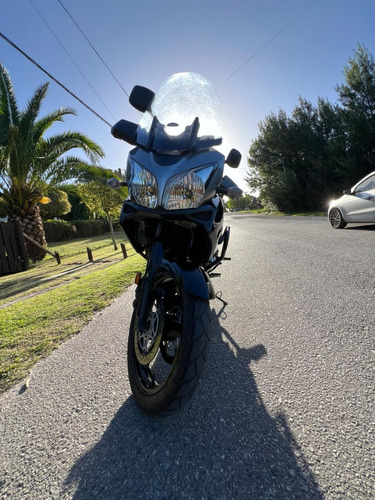 Suzuki V Strom 