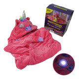 Manta Capa Infantil Con Luminosa Color Rosa Diseño De La Tela Unicolor