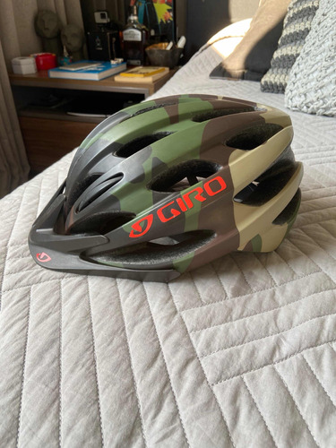 Capacete De Bicicleta Usado, Modelo Giro Revel