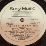 Simple Ricky Martin Sony Music C11