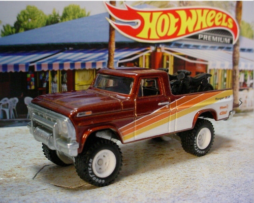 Hot Wheels Texas Drive Em'72 Ford Pickup Premium Series Loos
