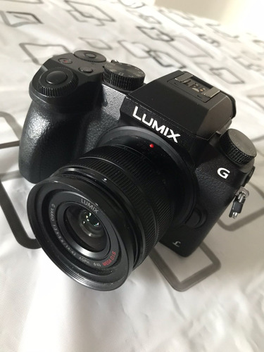 Lumix G7 14-42mm + 25mm F/1.8