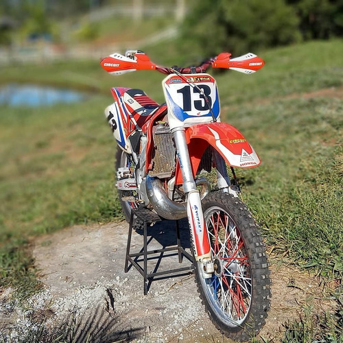HONDA CR250R 