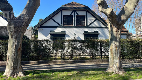 Casa En Olivos En Venta Zona Quinta Presidencial 4 Dormitorios - Imagen 2
