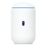 Router Ubiquiti Unifi Dream Puertos 4g Color Blanco